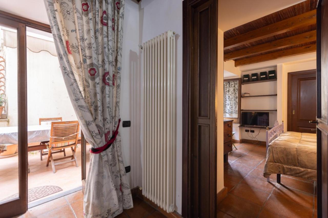 La Casa Del Principe A Colori Apartment Napoli Bagian luar foto