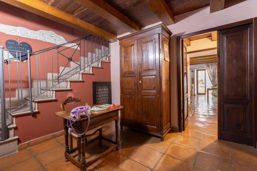 La Casa Del Principe A Colori Apartment Napoli Bagian luar foto
