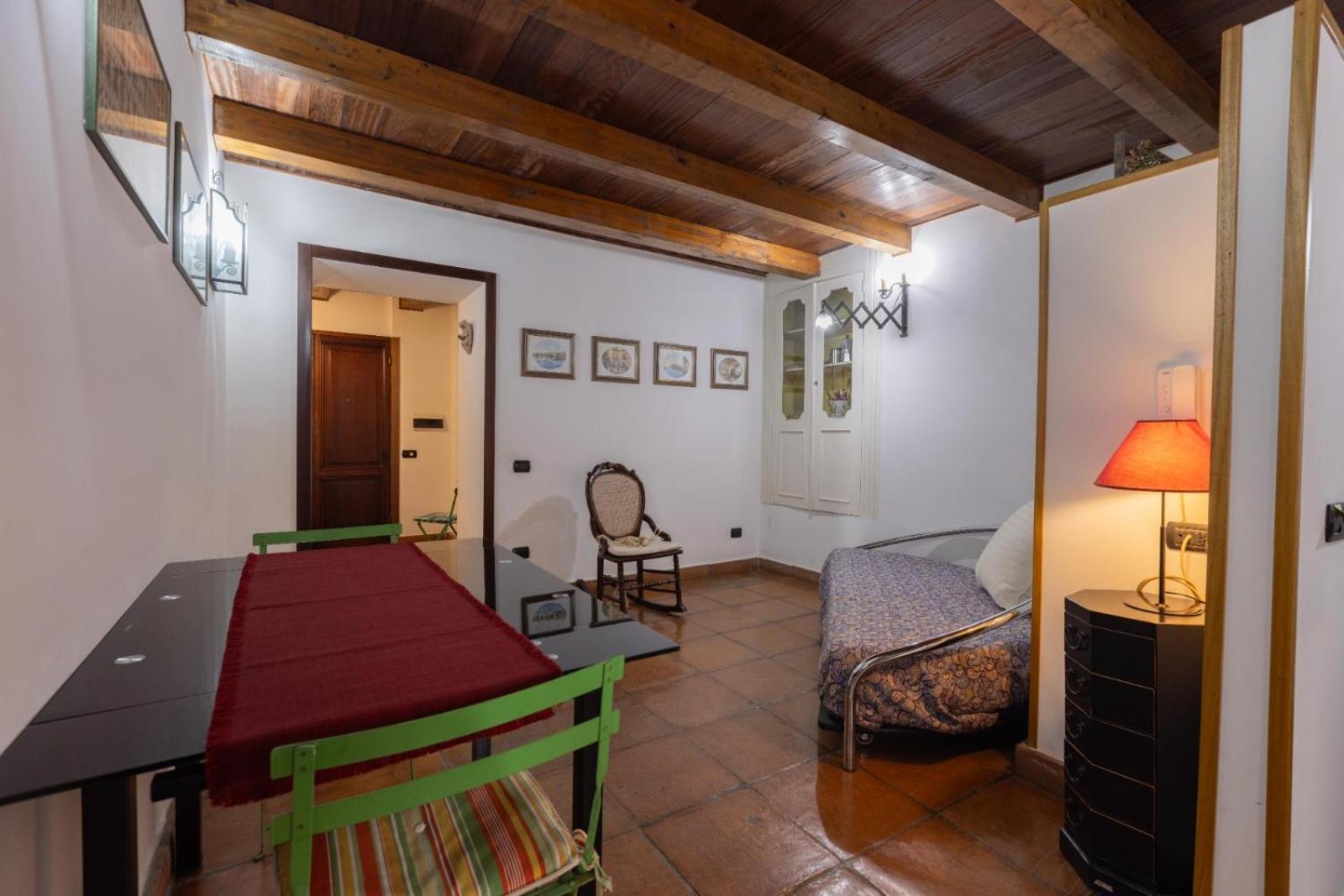 La Casa Del Principe A Colori Apartment Napoli Bagian luar foto