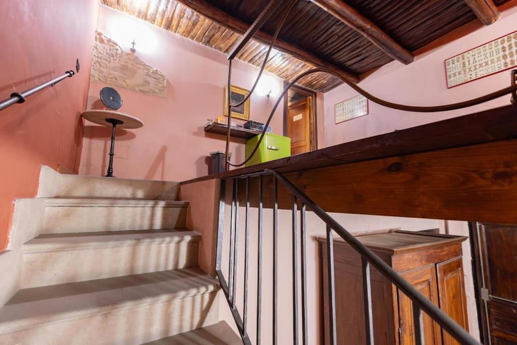 La Casa Del Principe A Colori Apartment Napoli Bagian luar foto